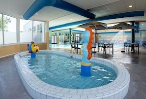 Bungalow | Pool | Outdoor pool