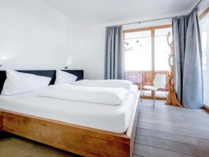 Apartment | 3 bedrooms, individually furnished, bed sheets - Apartment in Gerlos Next to the ski Slope (Gerlos)