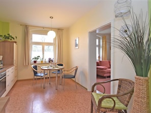 Dining - Apartment in Mülsen With Balcony, Heating, Garden Furniture (Muelsen)