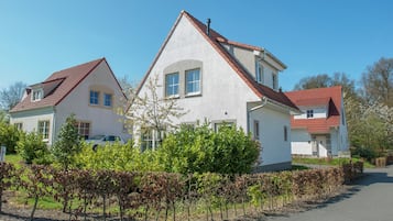 Villa | Exterior