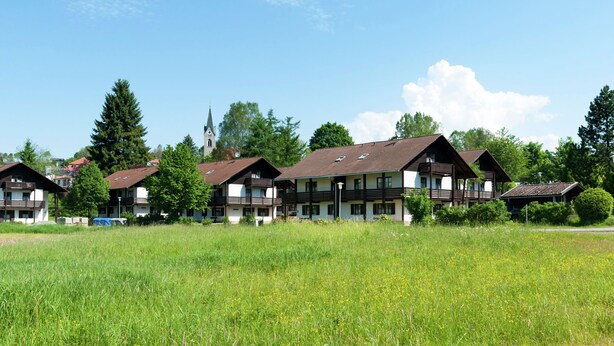 Unclassified image, 1 of 29, button - Apartment With Balcony and Oven, at a Nature Reserve Area (Neuschoenau)