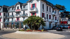 Exterior - Apartment in La Baule With Sea View (Pornichet)