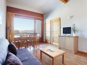 Apartment | Living room
