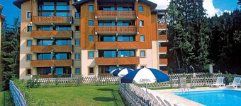 Alpine Studio w/ Balcony