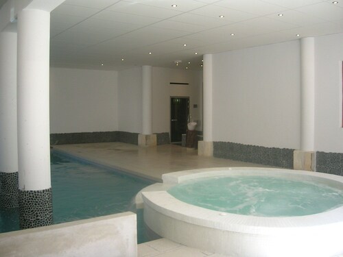 Traditional Apartment Just 300 m. From the Thermal Baths