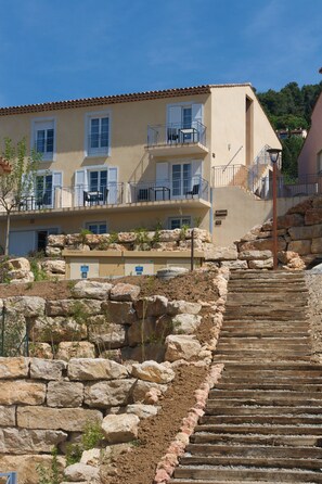 Exterior - Villa in Callian With Private Pool (Callian)