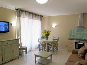 Apartment | Living room - Villa in Callian With Private Pool (Callian)