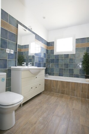 Apartment | Badezimmer