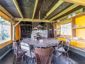 Dining - Unique Beach Lodge for 8 People near Beach, Sea, & Village (Callantsoog)