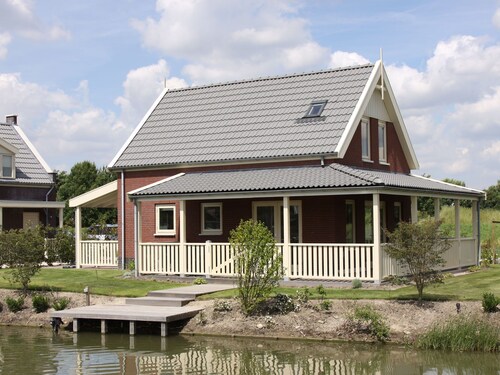 Comfortable Detached Villa With Washing Machine, in Nature