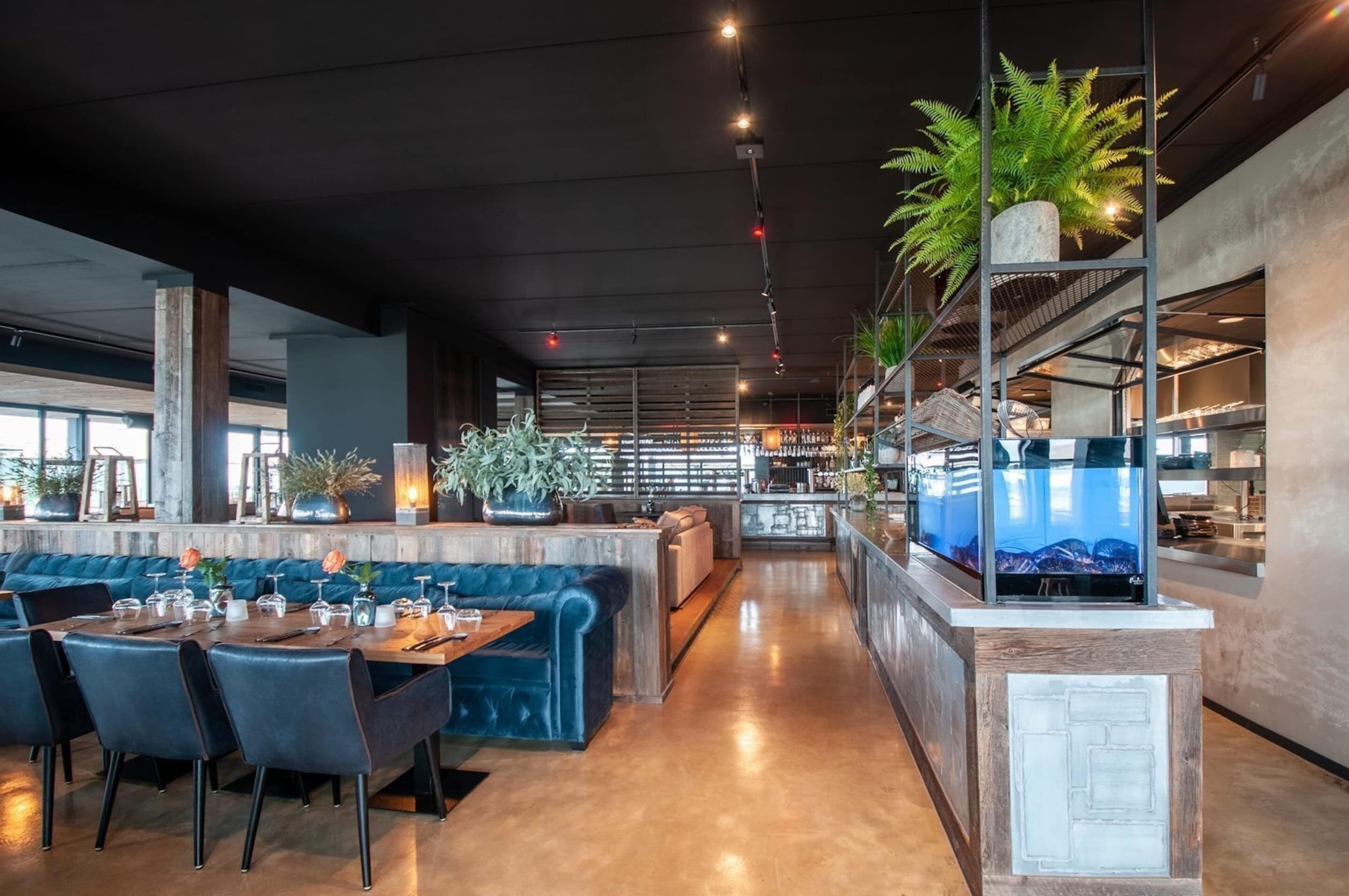 House | Dining