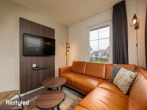 Living room - Restyled Villa with Washing Machine near River Moselle (Ediger-Eller)