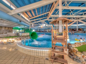 Bungalow | Pool | Outdoor pool - Restyled Bungalow with Dishwasher near Nature Reserve (Weert)