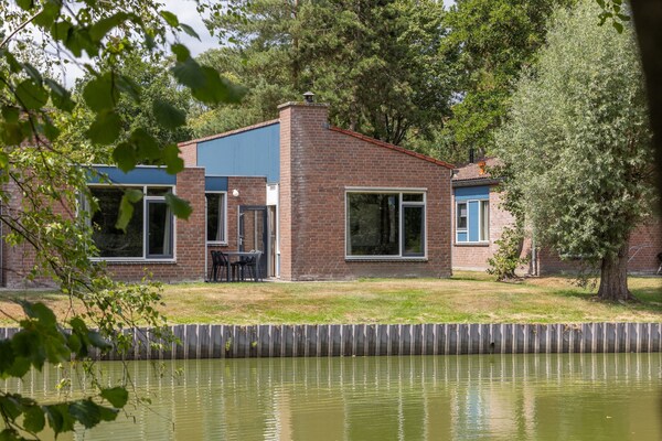 Restyled Bungalow With Dishwasher Near Nature Reserve - Limbourg, Pays-Bas