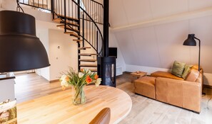 House | Living room - Villa Retreat With Pets (Hellendoorn)