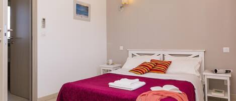 House | Room amenity