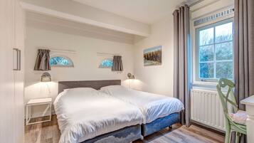 House | 4 bedrooms, individually furnished