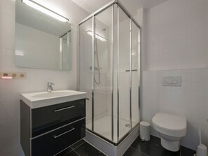 House | Bathroom