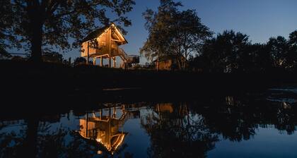 Fine Chalet near Water with Woodfired Hot Tub