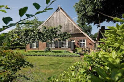Stylish Farmhouse Escape