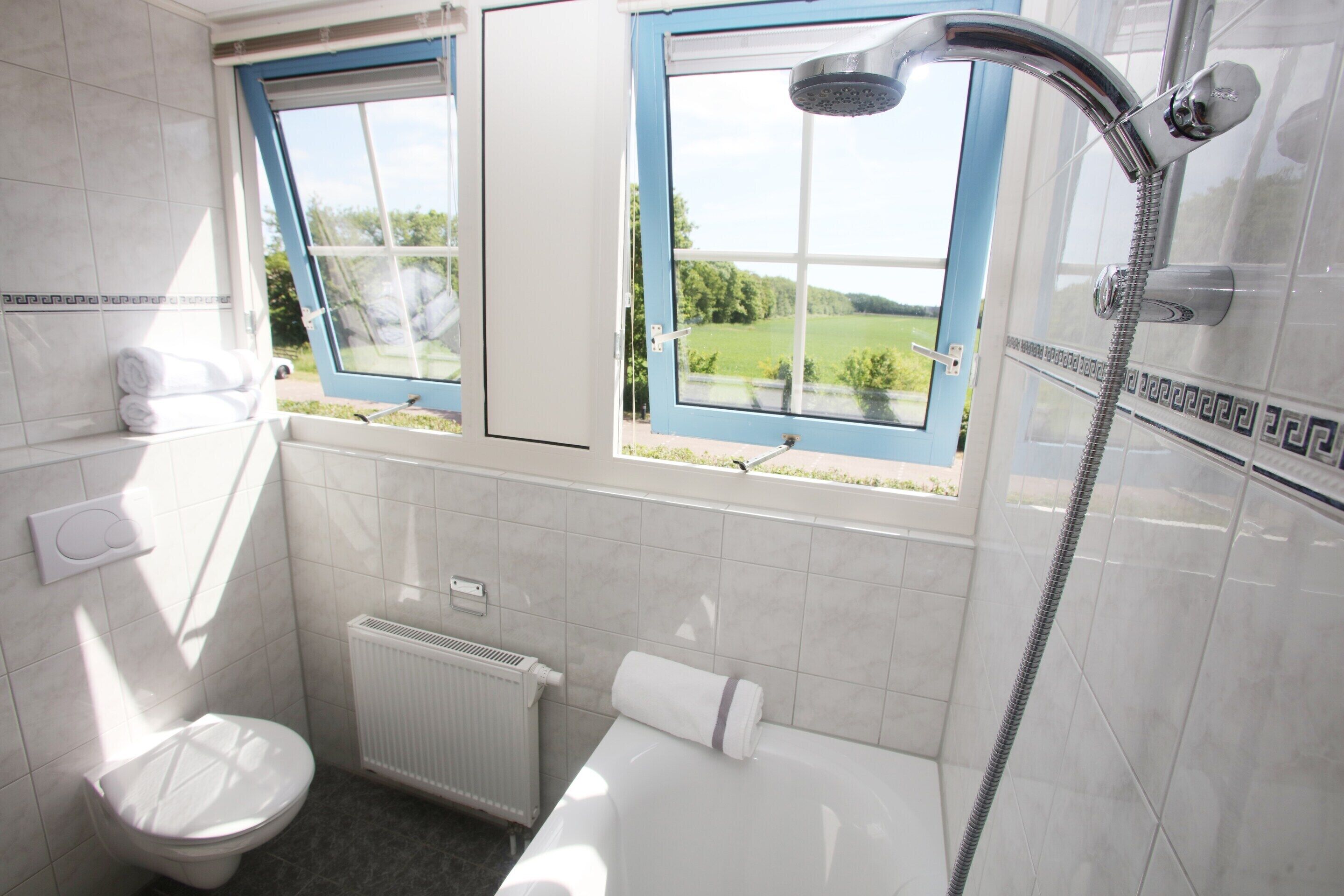 House | Bathroom