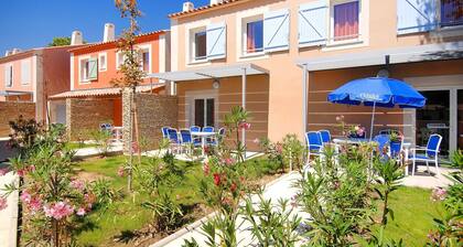 Maisonette in Aigues-mortes Near Flamingos