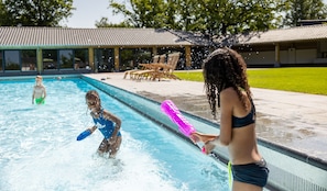 Outdoor pool - Beautiful House With Garden (Hellendoorn)