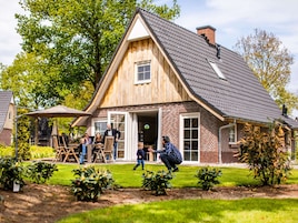 Villa | Exterior