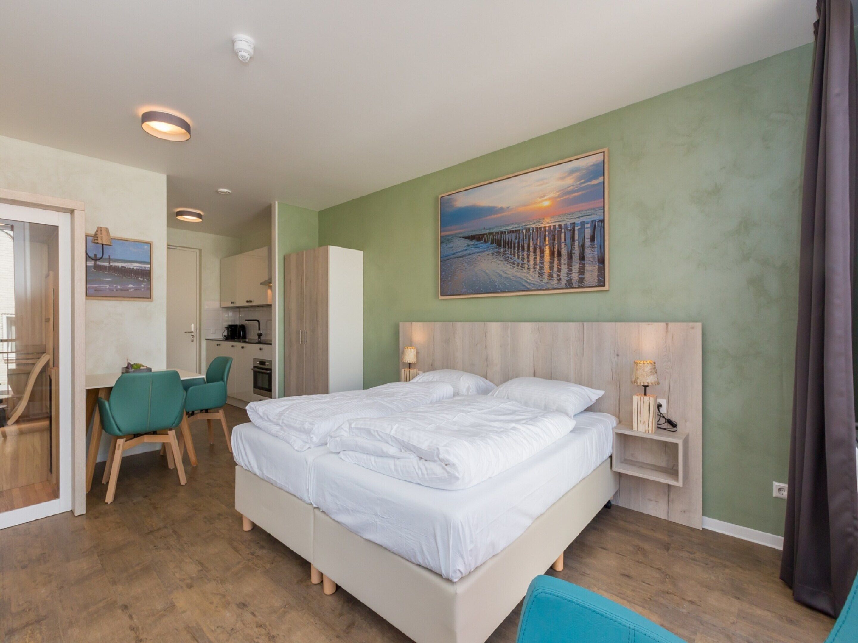 Apartment | 1 bedroom, bed sheets