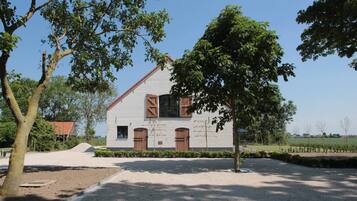 House | Exterior