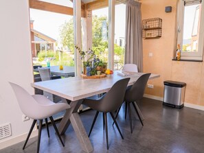 บ้านพัก | ร้านอาหาร