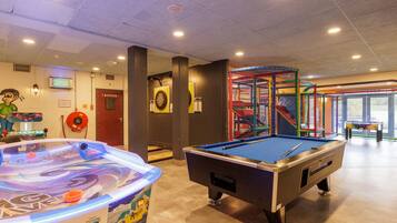 Chalet | Property amenity
