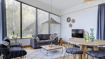 Chalet | Living area