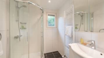 Chalet | Bathroom