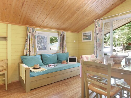 Chalet in Provence With Shady Pine Retreat