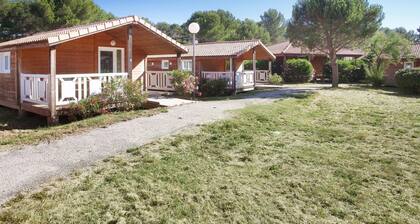 Chalet in Provence With Shady Pine Retreat