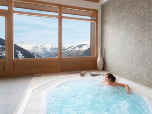 Spa - Chalet in France With Premium Alpine Comfort (Sainte-Foy-Tarentaise)