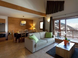 Apartment | Living room - Chalet in France With Premium Alpine Comfort (Sainte-Foy-Tarentaise)
