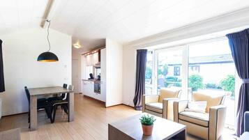 Chalet | Living area