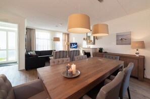 Living room - Holiday Home With Whirlpool Quiet Area in Zeeland (Colijnsplaat)