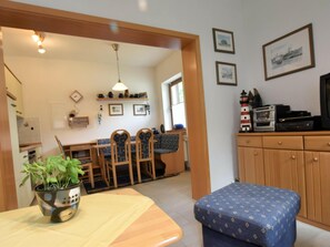 House | Dining