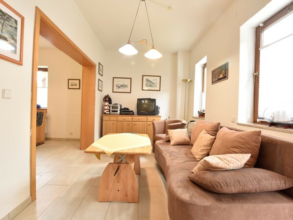 House | Dining