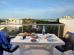 Apartment | Balkon