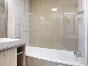 Chalet | Kamar mandi