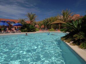 Outdoor pool - Coastal Retreat w/ Balcony (Agde)