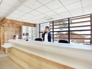 Reception - Modern Alpine Apartment (La Clusaz)