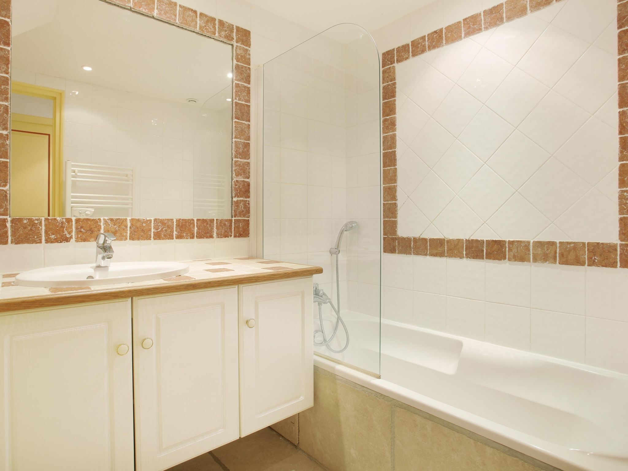House | Bathroom