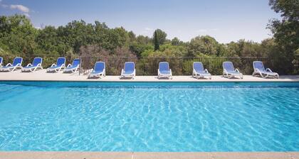 Provencal Escape With Pool