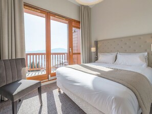 Apartment | Room amenity - Alpine Suite on the Slopes (Bourg-Saint-Maurice)