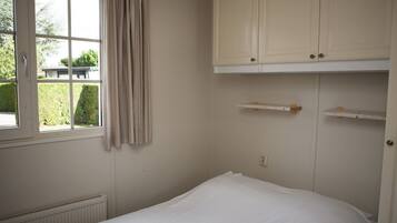 Bungalow | 2 phòng ngủ, trang bị nội thất với thiết kế riêng biệt